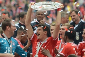 登贝莱传射建功 巴黎圣日耳曼4-0晋级32强