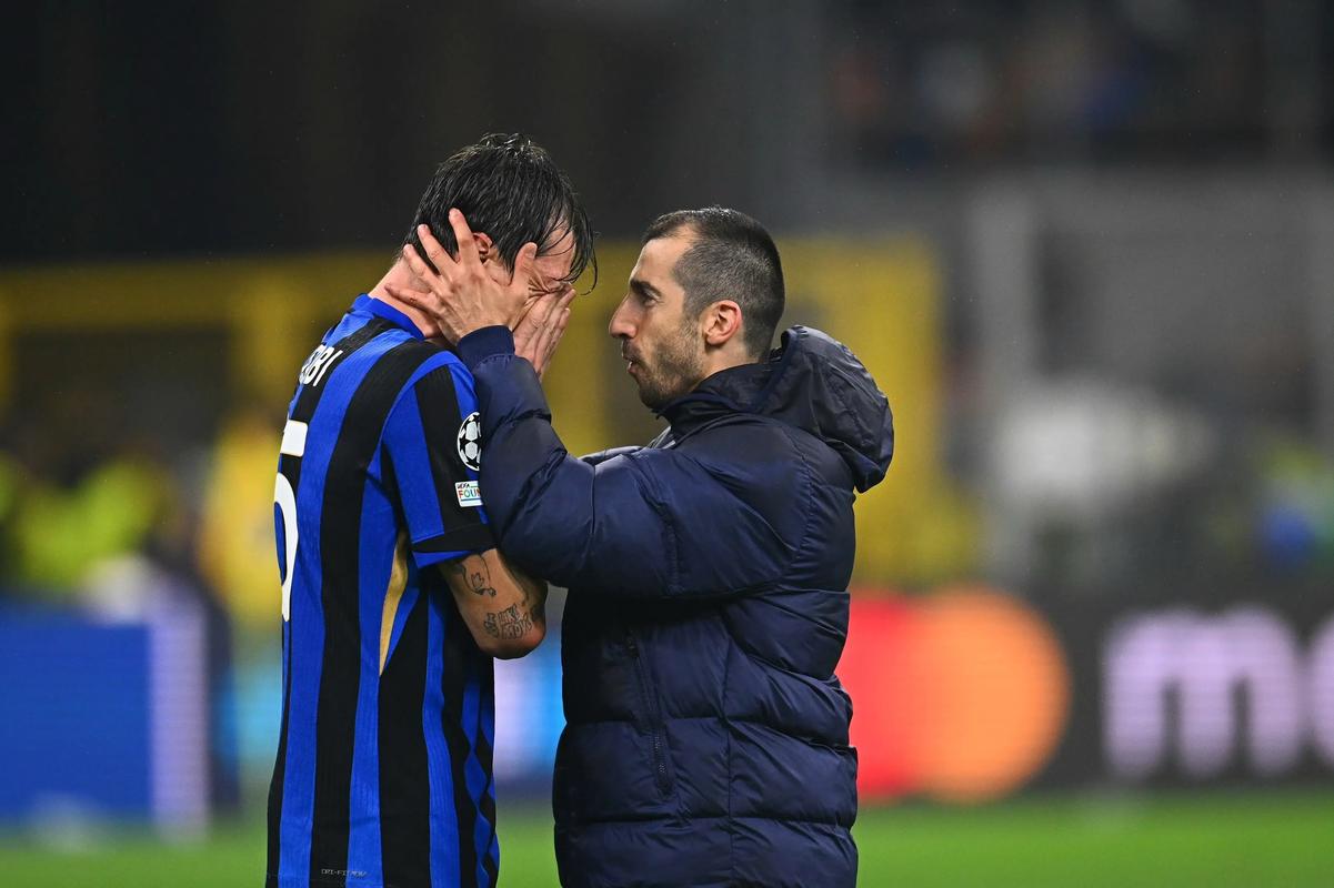 意甲：AC米兰2-2战平那不勒斯