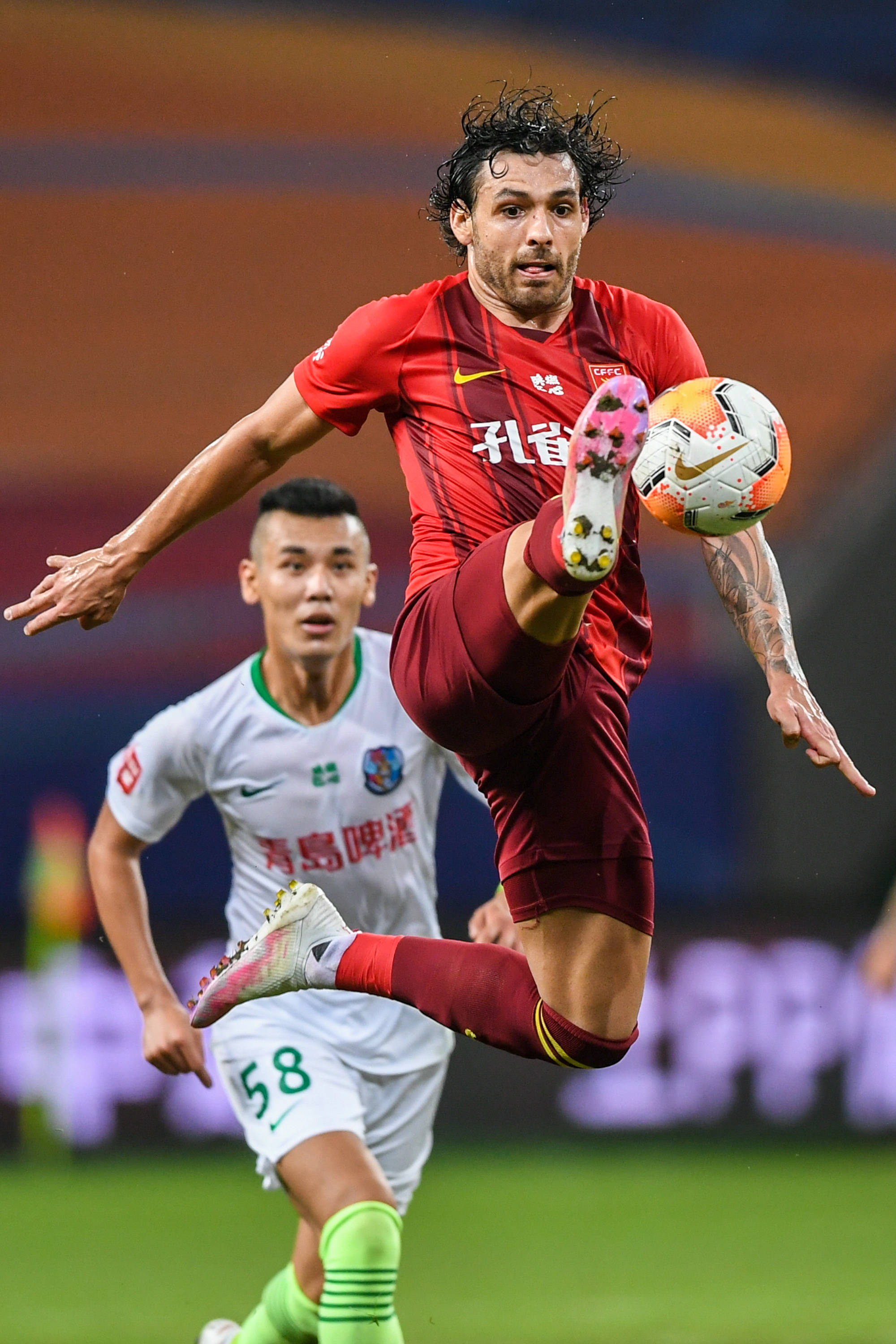 [足球超级杯]超级杯-于汉超扳平路易斯绝杀 申花3-2逆转海港夺冠