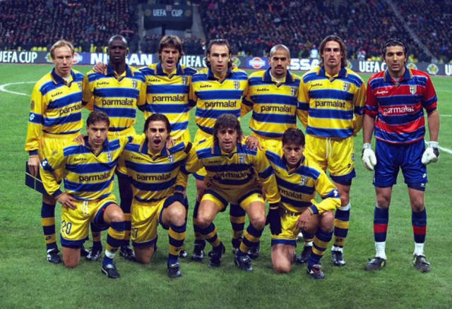 [图]中超-莱昂纳多帽子戏法 上海海港3-2北京国安